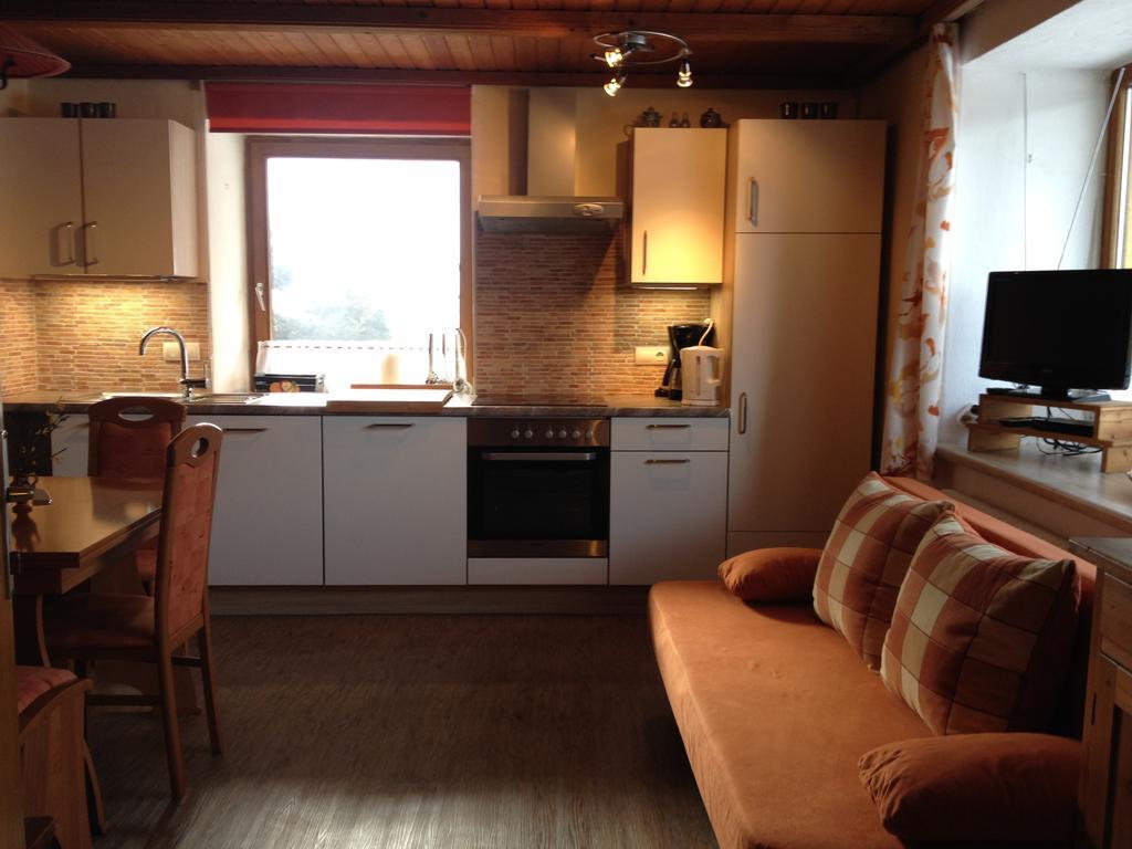 Villa Haus Maria Arnoldstein Zimmer foto