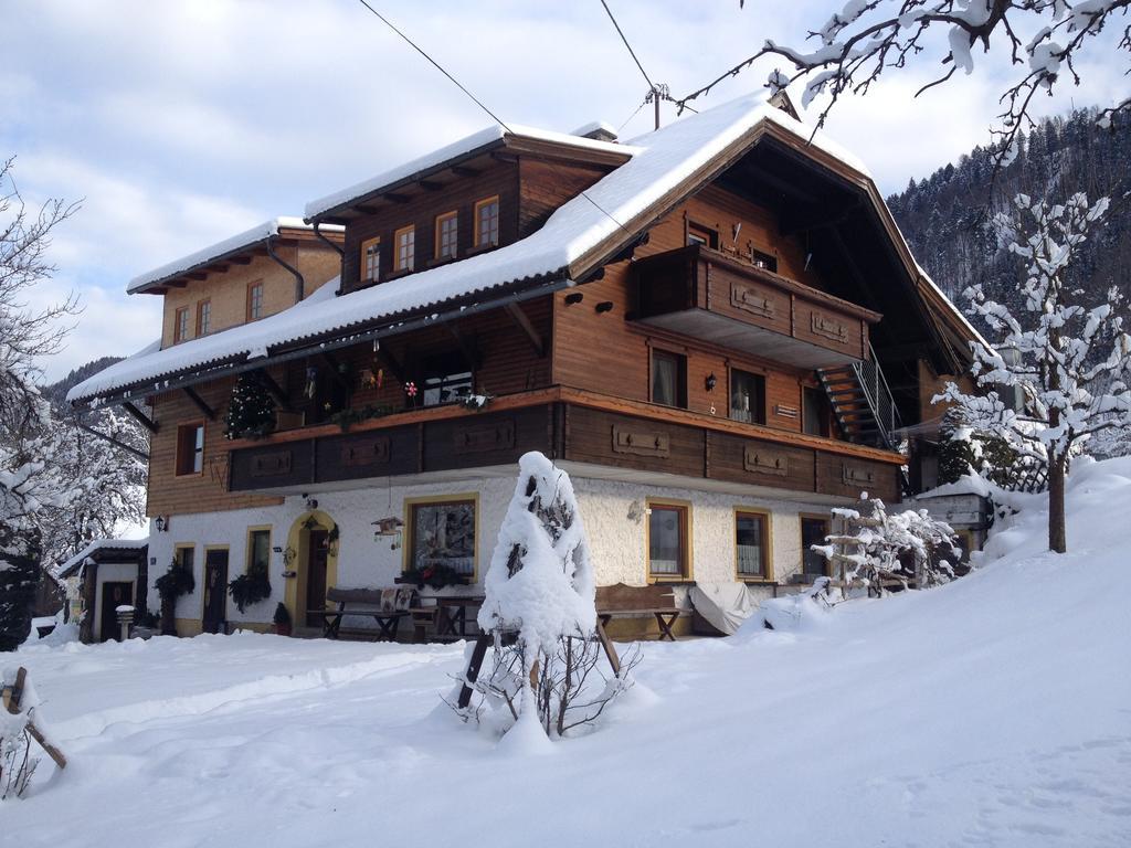 Villa Haus Maria Arnoldstein Zimmer foto