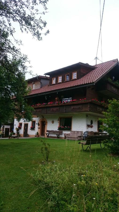 Villa Haus Maria Arnoldstein Exterior foto